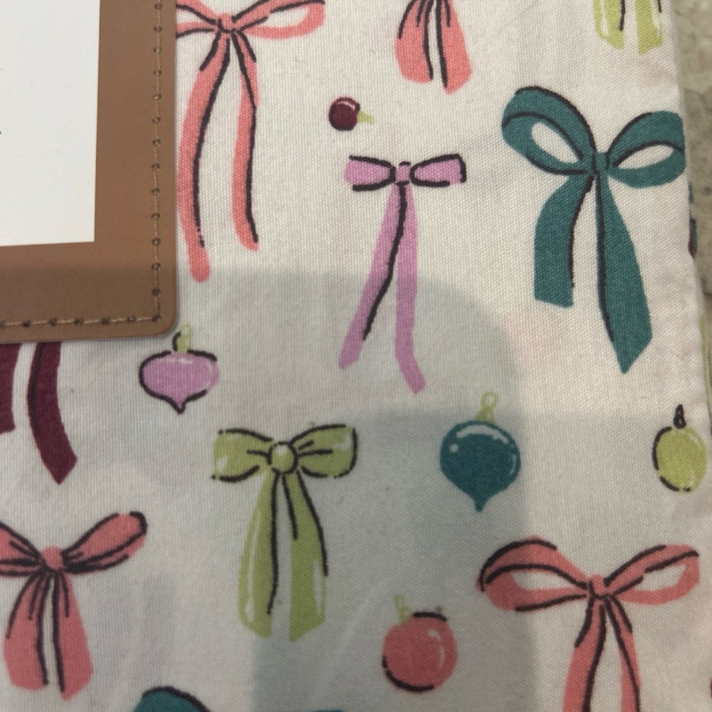 Cupcakes and Cashmere Christmas Holiday Colorful Bows Sheet Set - Full - Picture 2 of 2